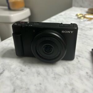 Sony zv-1f digital camera